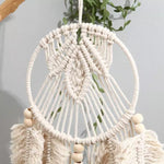 Macramé plumes